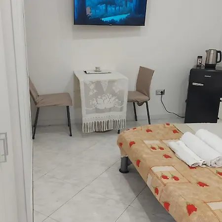 Vitiello Maria's Апартаменты *